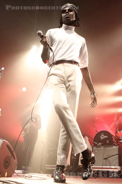 BLOOD ORANGE - 2013-10-31 - PARIS - Grande Halle de La Villette - 
